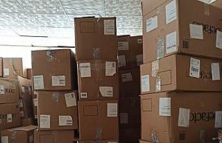 Hayırsever iş adamından 2 bin 600 öğrenciye mont...
