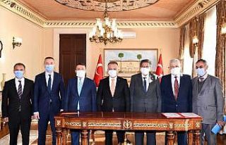 Hayırseverlerin eğitime katkısı sürüyor