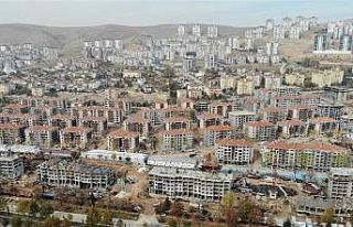 Hem yıkım, hem yapım çalışması sürüyor, bir...