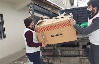 İHO EBRAR Van’da kömür yardımında bulundu