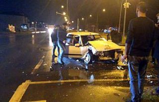 Işık ihlalinin neden olduğu iddia edilen kazada...