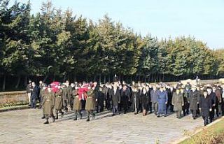 İsmet İnönü vefatının 47’nci yılında kabri...