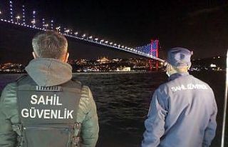 İstanbul Boğazı’nda ve Haliç’te yılbaşı...