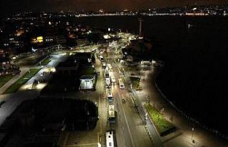 İstanbul’da kısıtlama başladı: Üsküdar Meydanı...