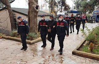 İşyerinden hırsızlık yapan şüpheliler yakalandı