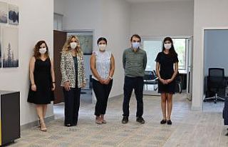 İzmir Ekonomi’den ‘psikolojik’ merkez