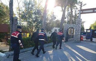 İzmir’de dolandırıcılık operasyonu: 6’sı...