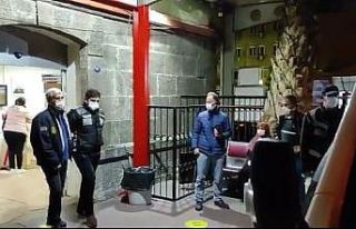 İzmir’de FETÖ operasyonları: 101 gözaltı