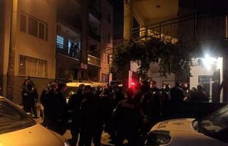 İzmir’de gecenin sessizliğini bölen kavga: 4...