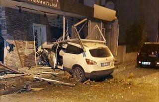 İzmir’de kısıtlama sessizliği kaza gürültüsü...