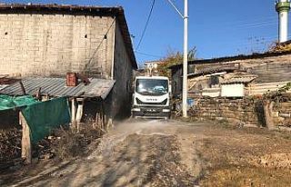 İzmit’te sokağa çıkma kısıtlamasında dezenfeksiyon...