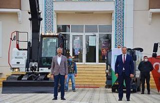 İznik’te hizmet kalitesi yeni araçlarla artıyor