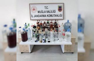 Jandarma 249 litre sahte alkol ele geçirdi