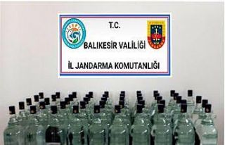 Kaçak etil alkol ele geçirildi