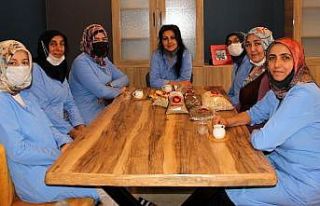 Kadın girişimciler, kurdukları kooperatifle siparişlere...