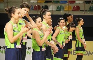 Kadınlar Basketbol Süper Ligi: İzmit Belediyespor:...
