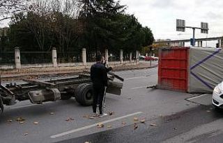 Kağıthane’de sürücüyü şaşırtan kaza
