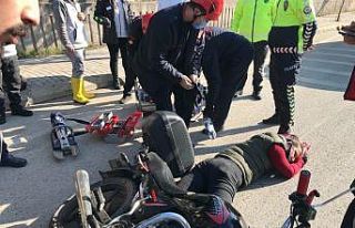 Kahramanmaraş’ta motosikletli kurye kaza yaptı