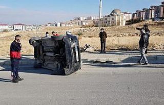 Kamyonetler çarpıştı: 5 yaralı