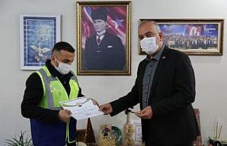 Karacayı kurtarmak için Çoruh nehrine atlayan belediye...
