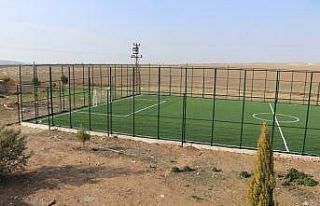 Karaköprü kırsalında spor tesisleri artıyor