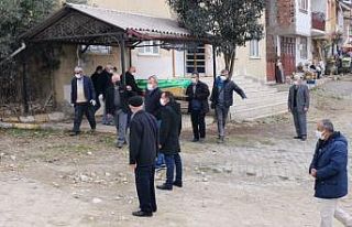 Karı-koca aynı gün korona virüse yenik düştü