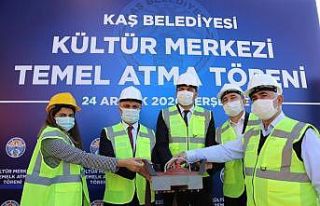 Kaş Kültür Merkezinin temeli atıldı