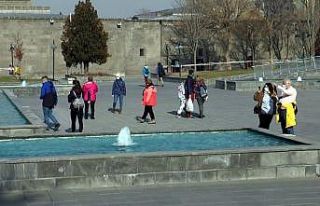 Kayseri’de sokağa çıkma kısıtlamasında meydan...