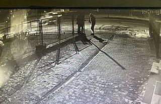 Kazada ters dönüp metrelerce sürüklenen lüks...