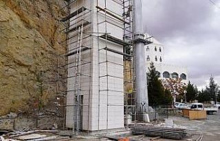 Keçiören’de Estergon Kalesi’ne 25 metrelik panoramik...