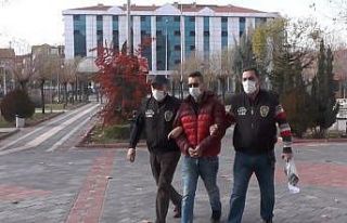 Kendilerini polis olarak tanıttılar, ‘vatan’...