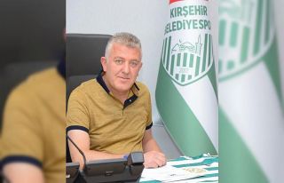 Kırşehir Belediyespor teknik direktörü ile yollarını...