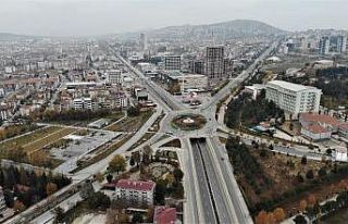 Kısıtlama ile sessizliğe bürünen Elazığ, drone...