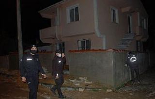 Kısıtlamayı delen 2’si çocuk 3 kişi hırsızlıktan...