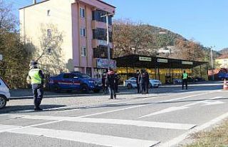 Kısıtlamayı ihlal edenlere 16 bin 86 lira ceza