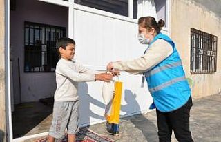 Kızıltepe’de Yerli Malı Haftasında çocuklara...
