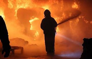 Kocaeli’deki fabrika yangını 4 saatte söndürüldü