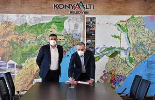 Konyaaltı Belediyesinde asgari ücret 3 bin 200 lira...