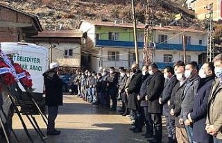 Koronadan ölen belediye başkanı toprağa verildi