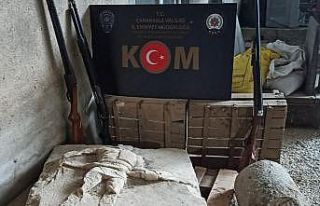 Köy evinden gladyatör steli çıktı