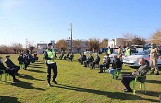Köylülere trafik eğitimi verildi