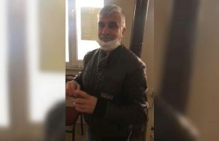 Kumar masasında yakalanınca çay içiyormuş numarası...