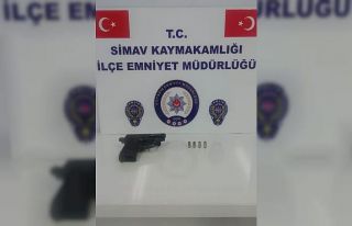 Kurusıkı tabancayla havaya ateş açan 1 kişi gözaltına...