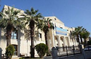 Kuşadası Belediyesi Davutlar Hizmet binası daha...