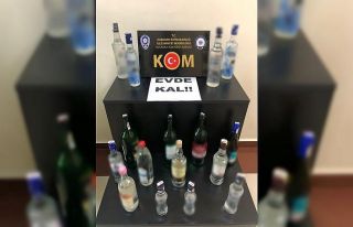 Kuşadası’nda sahte içki operasyonu, 3 şüpheli...
