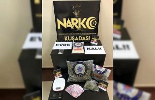 Kuşadası’nda silahlı uyuşturucu çetesine operasyon:...