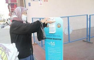 Kuyucak’ta pazar yerlerinde tedbir elden bırakılmıyor