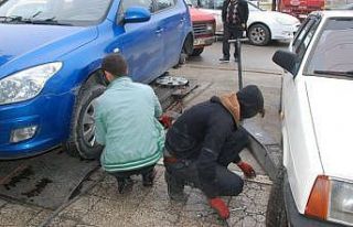 Lastikçilerde 1 Aralık yoğunluğu