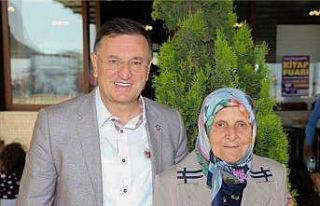 Lütfü Savaş’ın annesi hayatını kaybetti