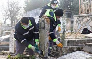 Malatya’da İnönü ve Özal ailelerinin mezarlarını...